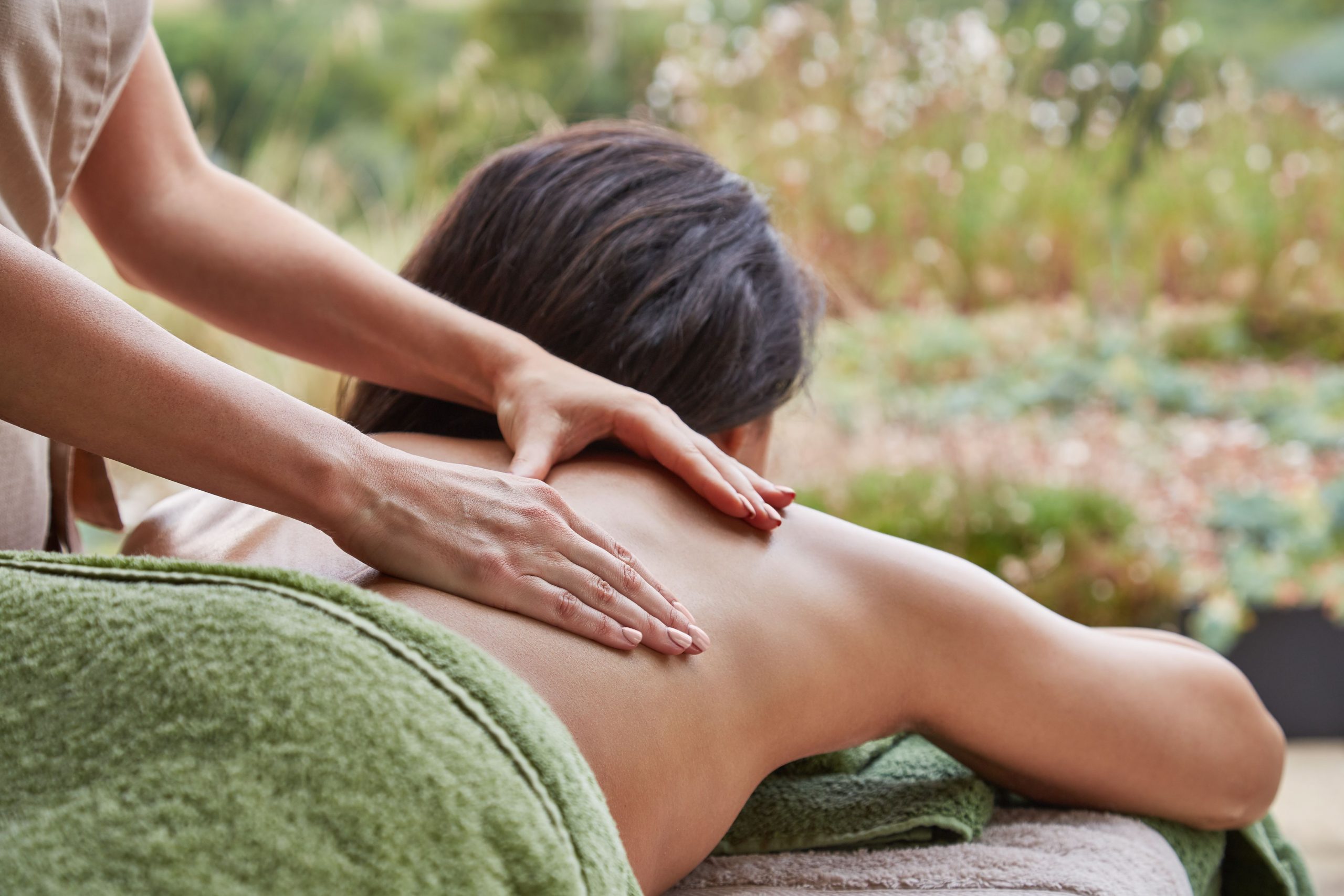 Five element back massage 